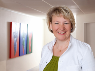 Dr. Sabine Blumenthal